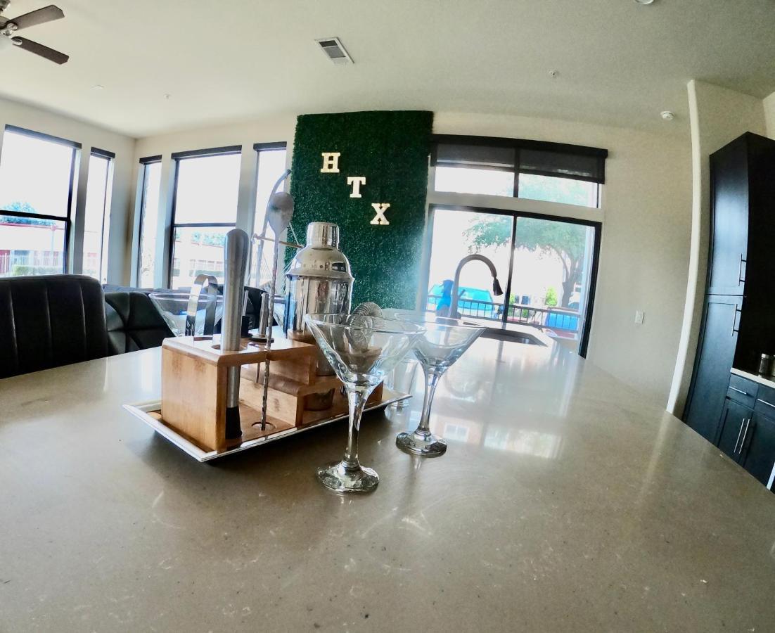 5 Mins To Med Center, Comfy King Beds, Wifi,Gym,Pool Apartment Houston Exterior photo